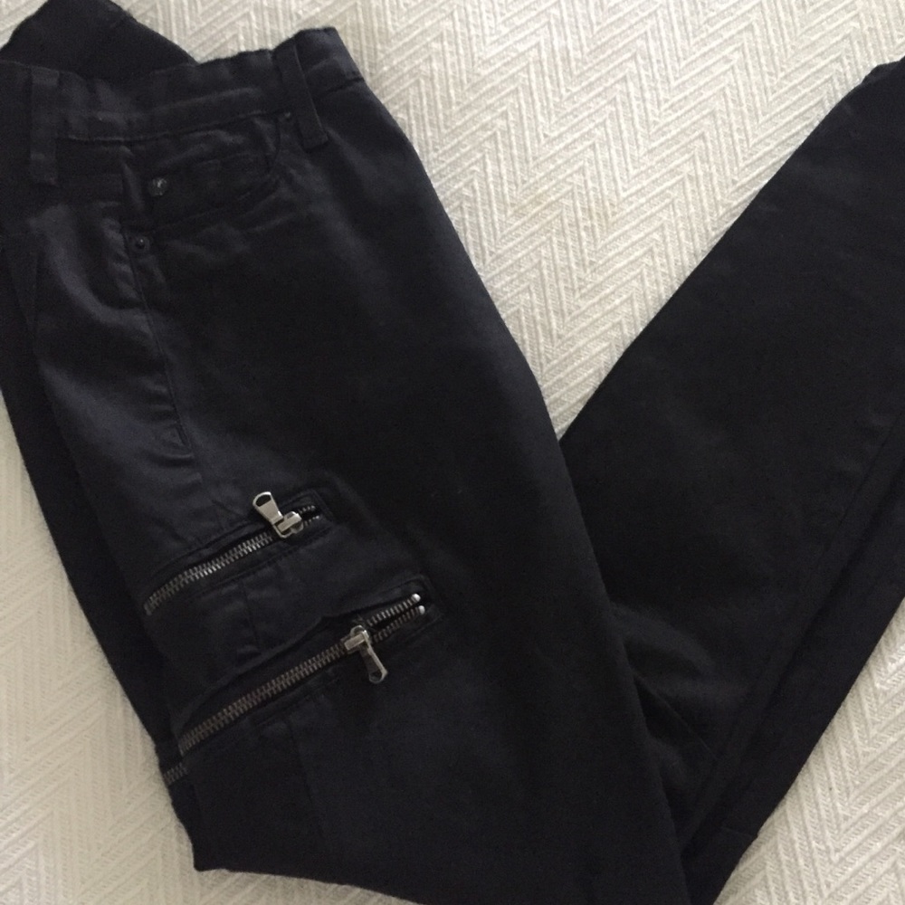 Black pants Hudson super skinny crop