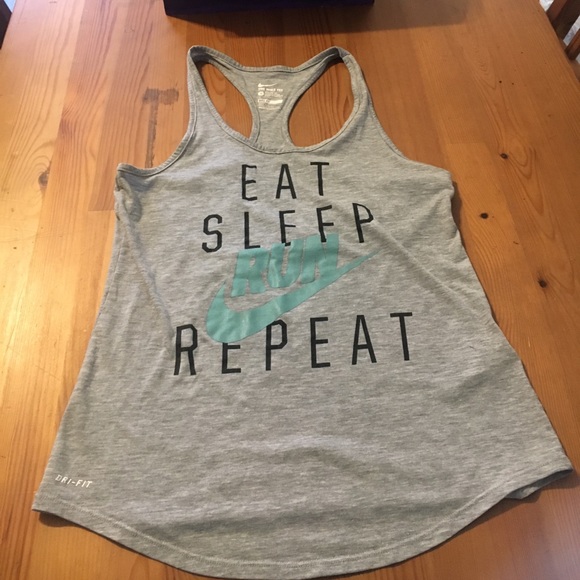 Nike Tops - Nike size small tank
