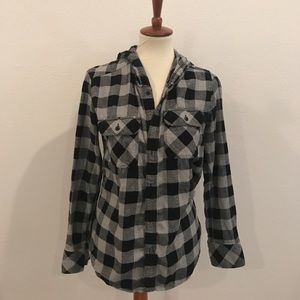 TNA Small comfortable flannel for Fall!