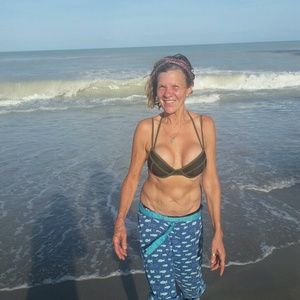 Meet your Posher, Dorothy