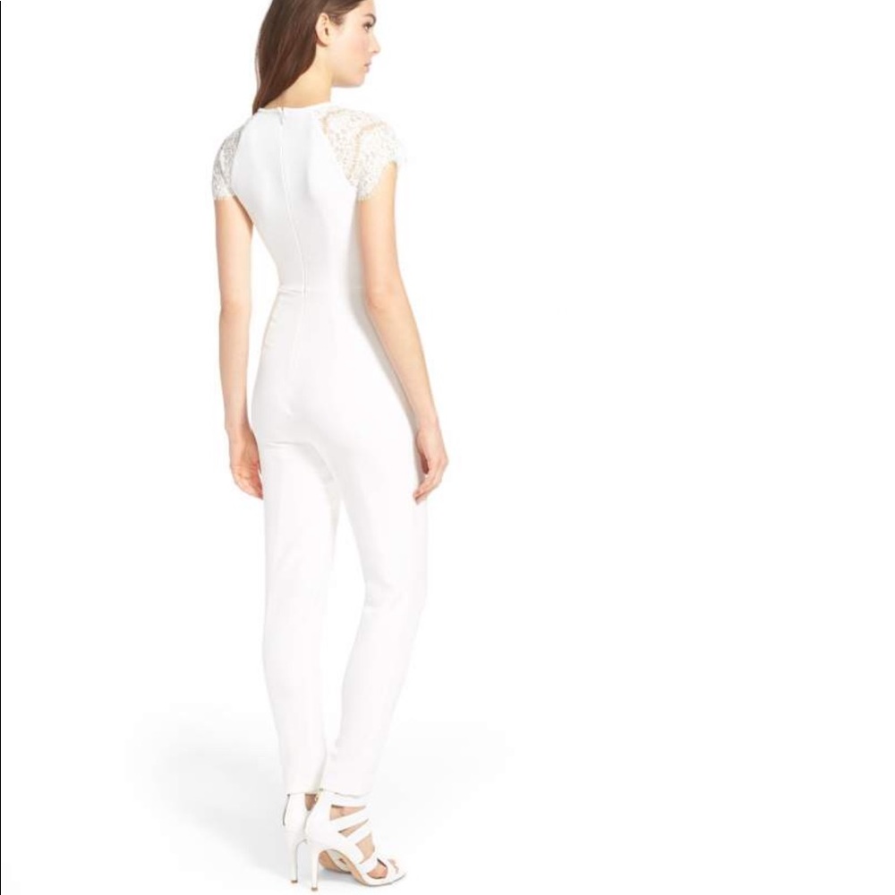 Missguided white jumpsuit - Picture 3 of 8