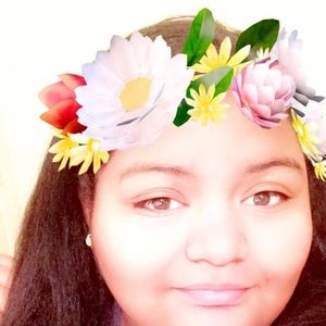 Meet your Posher, Caroline