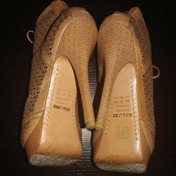 Schultz bootie - Picture 3 of 4