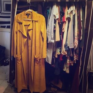 Yellow floor length trench 🌻😍 SUPER SOFT!