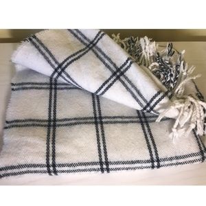 100% Acrylic Plaid Scarf