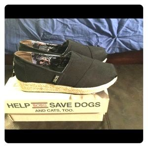 Sketcher Bob Wedges. Excellent condition, with box