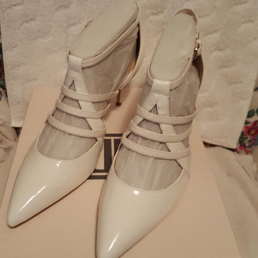 Ladies shoes brand new never worn
