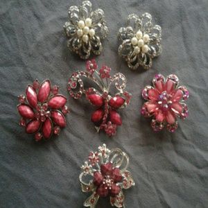 Lot of 6 brooches