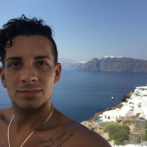 Meet your Posher, Anthony