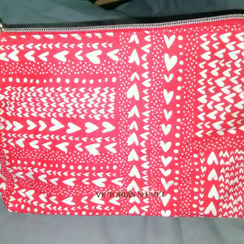 VICTORIA'S SECRET MAKEUP BAG