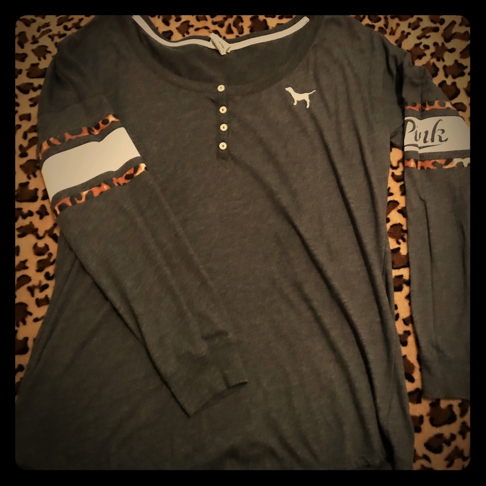 EUC Pink Dark Gray w/ leopard print stripes tunic