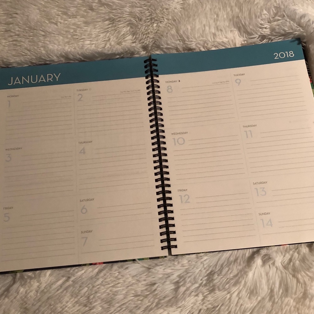 🚫SOLD ON Ⓜ️🚫New Trendy 2018 Cactus Print Planner - Picture 7 of 8