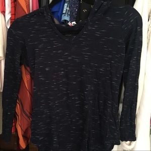 Small body fitting active wear hoodie