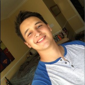 Meet your Posher, Dominick