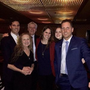 Meet your Posher, Devin