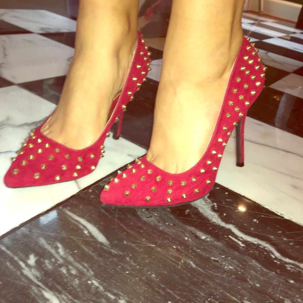 Anne Michelle Studded pointy toe gold stud heels