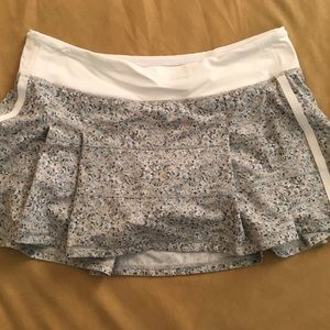 Lululemon running skirt