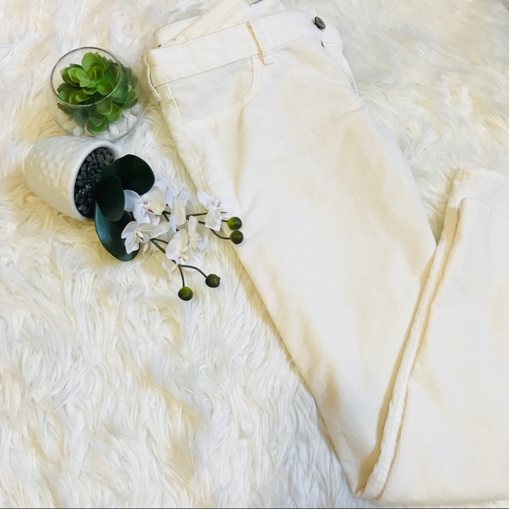 Abercrombie & Fitch Offwhite velvet jeans
