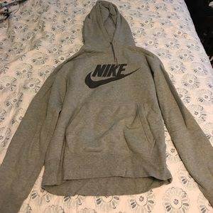 Hoodie men's or I would consider unisex.