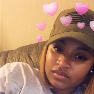 Meet your Posher, Britney