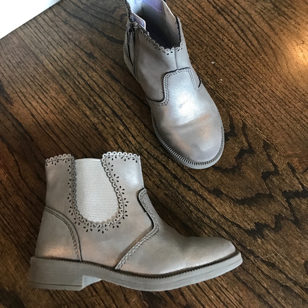 Cat and jack gray boots