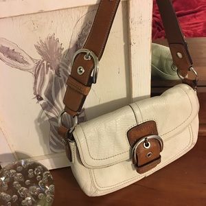 COACH White & Saddle Tan Shoulder Bag