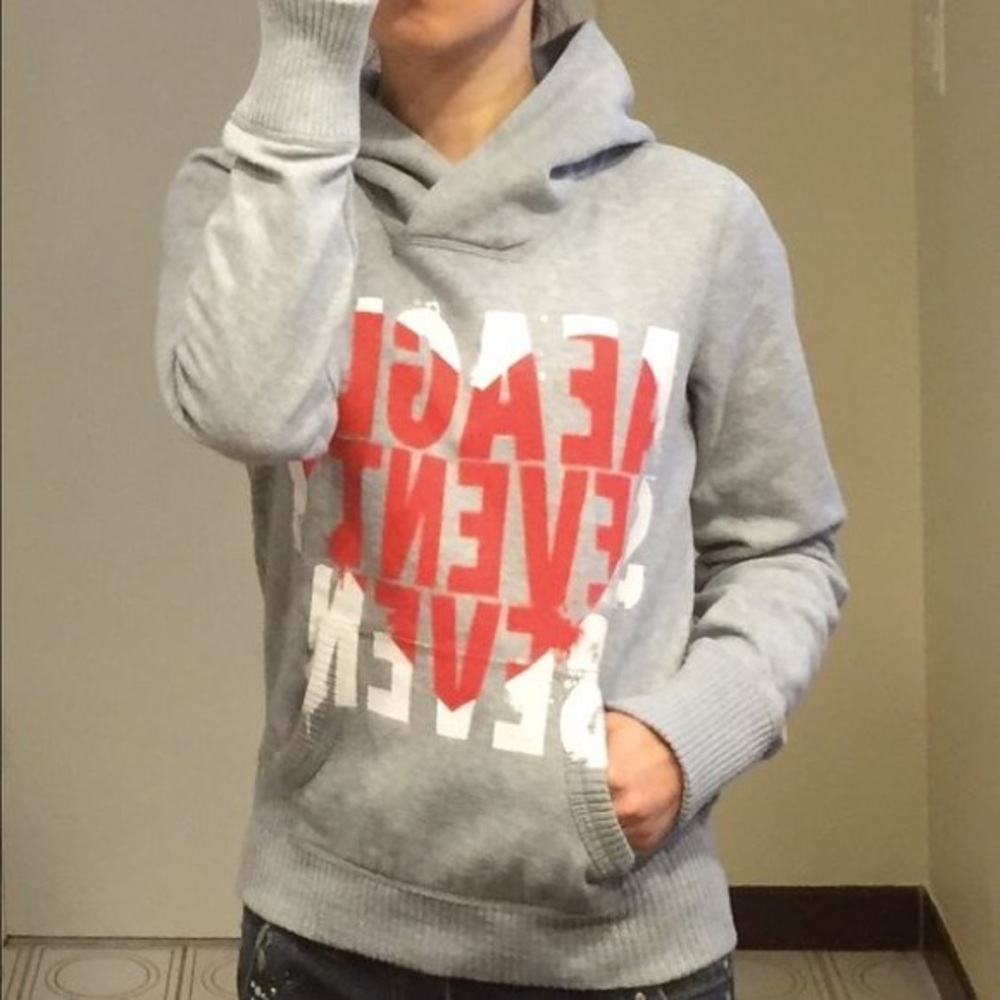 American Eagle Seventeen Seven Heart Sweatshirt