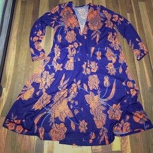 LuLaRoe Lge Midnight blue/orange/periwinkle Sarah