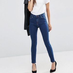 💥SALE💥ASOS Petite Ridley High Waist Jeans