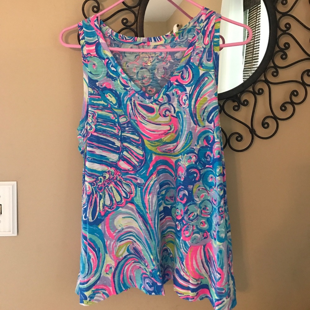 Lilly Pulitzer v-back sleeveless top