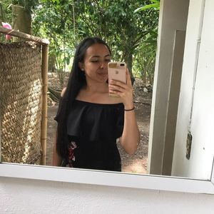 Meet your Posher, Melissa