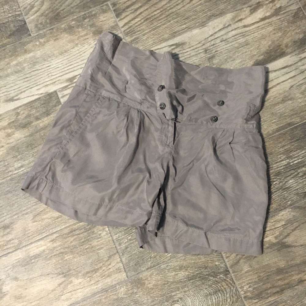 High-waisted Loft Shorts