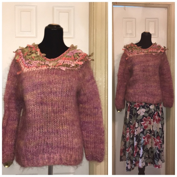 🍂🍁 🎉HP🎉Vintage Wool Fringe Embellished Sweater Sz M - Picture 2 of 6