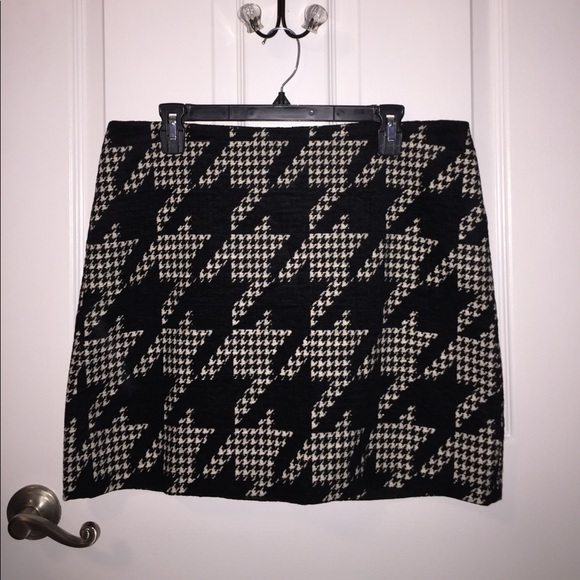 Marks & Spencer Dresses & Skirts - Cotton Houndstooth Skirt