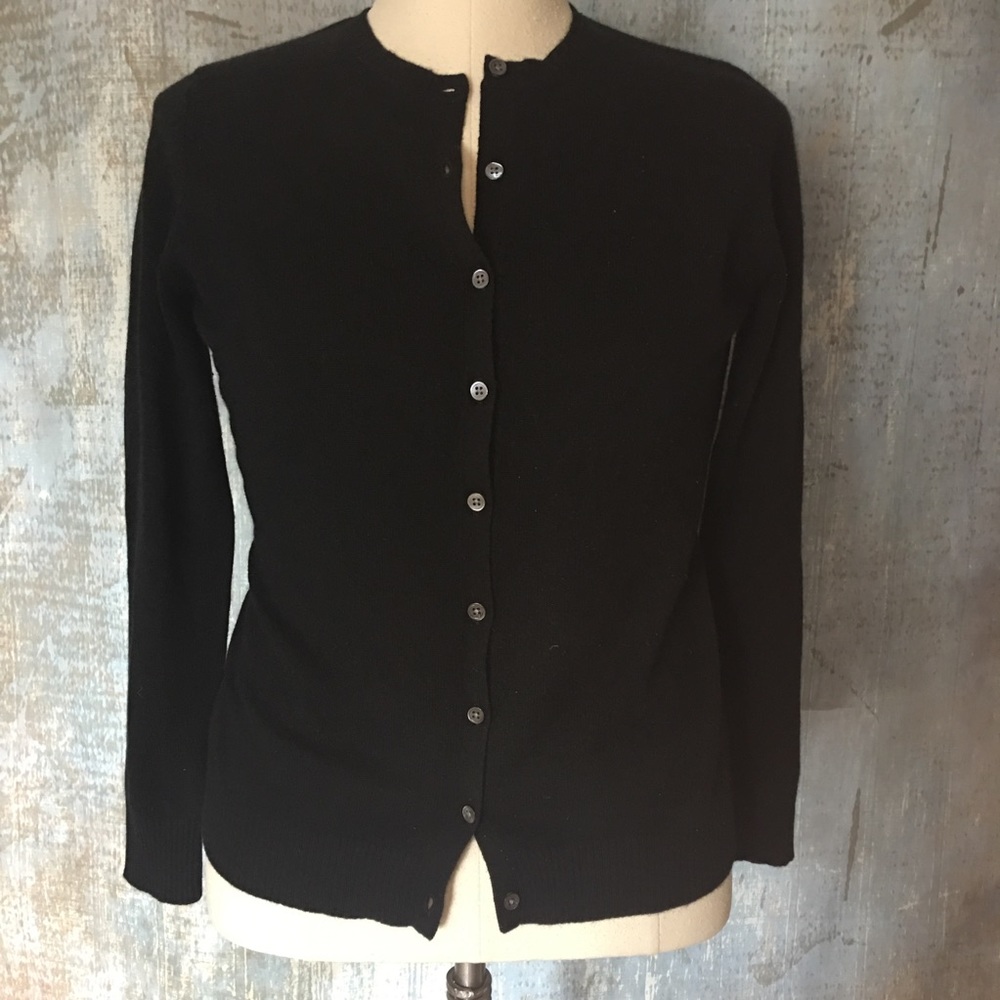 100% cashmere sweater LLBean