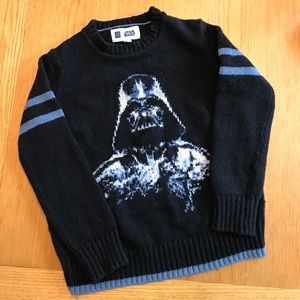 Gap kids Boys Darth Vader Sweater size 6-7 (s)