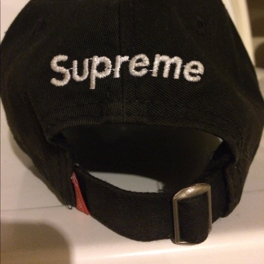 Black supreme box logo hat