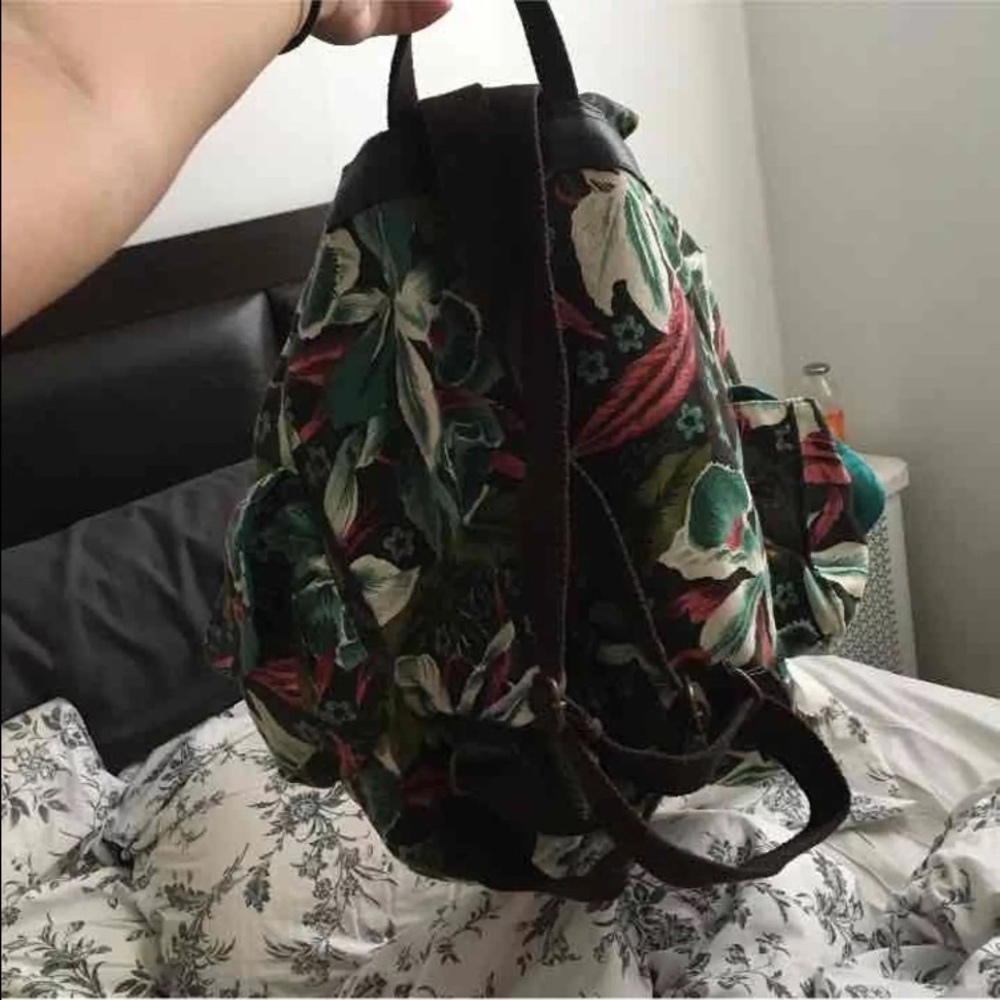 Backpack - Picture 2 of 3