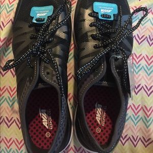 Avia running shoes