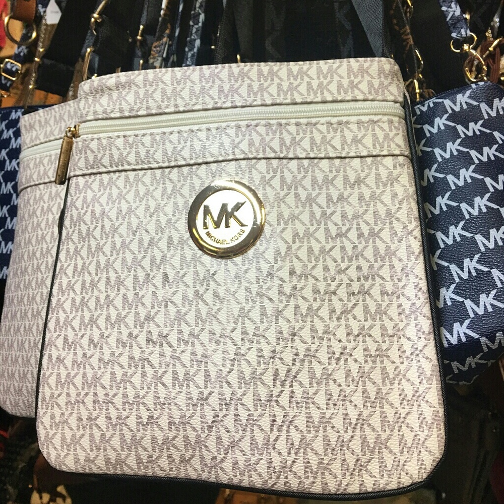 Shoulder/crossbody bag