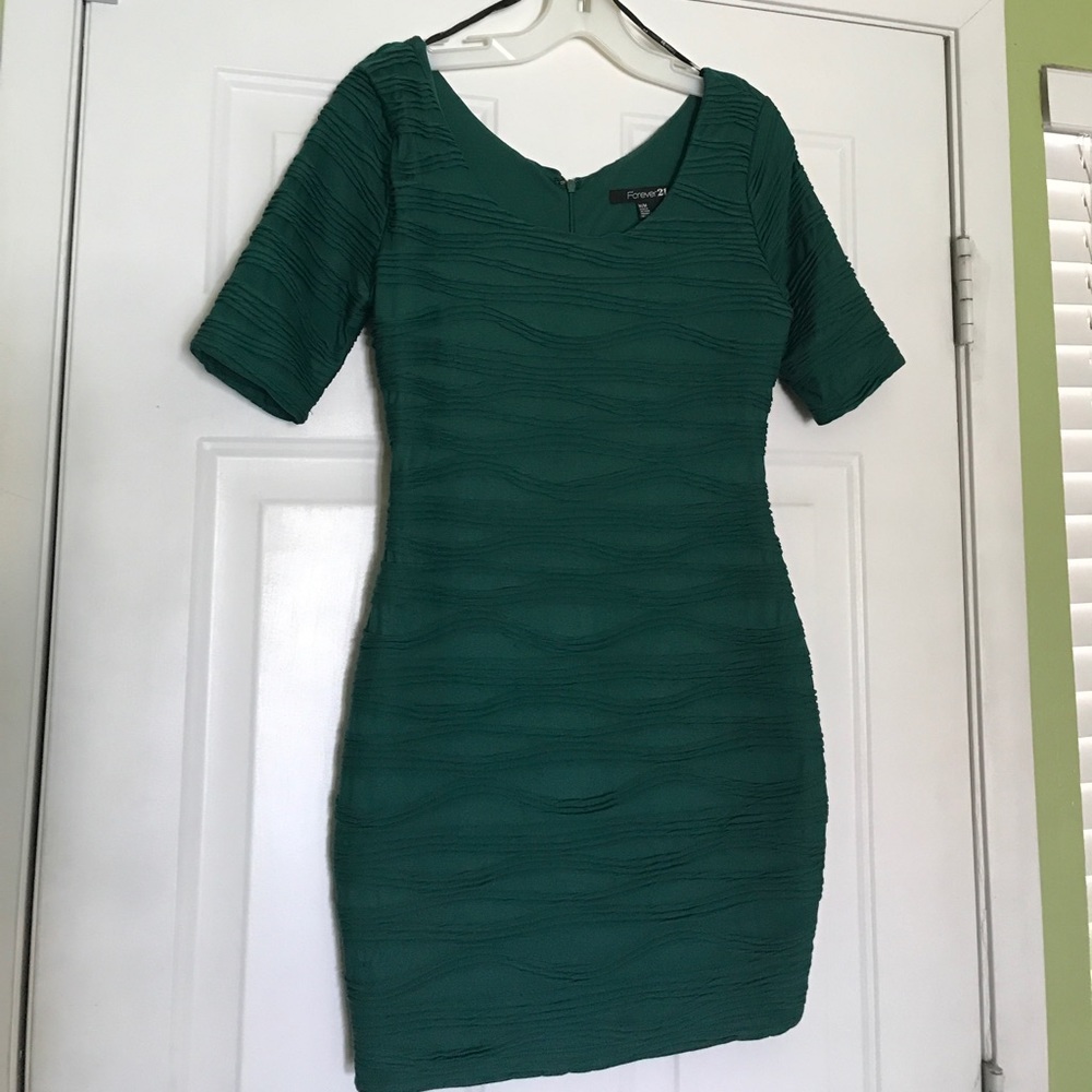 Green holiday dress