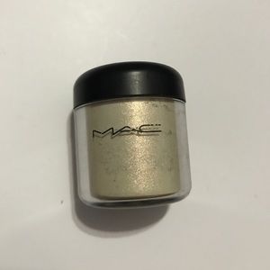 MAC Loose Pigment: Vanilla