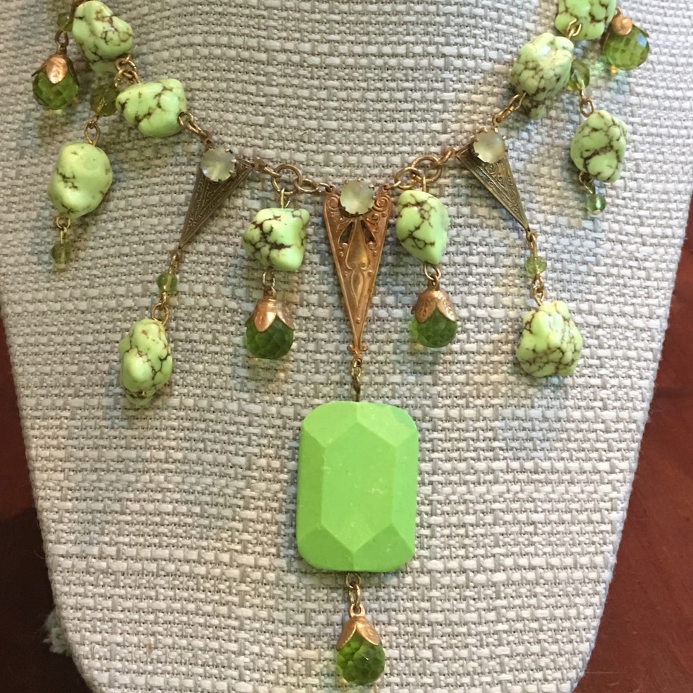 Vintage Green Apple Turquoise Necklace Set