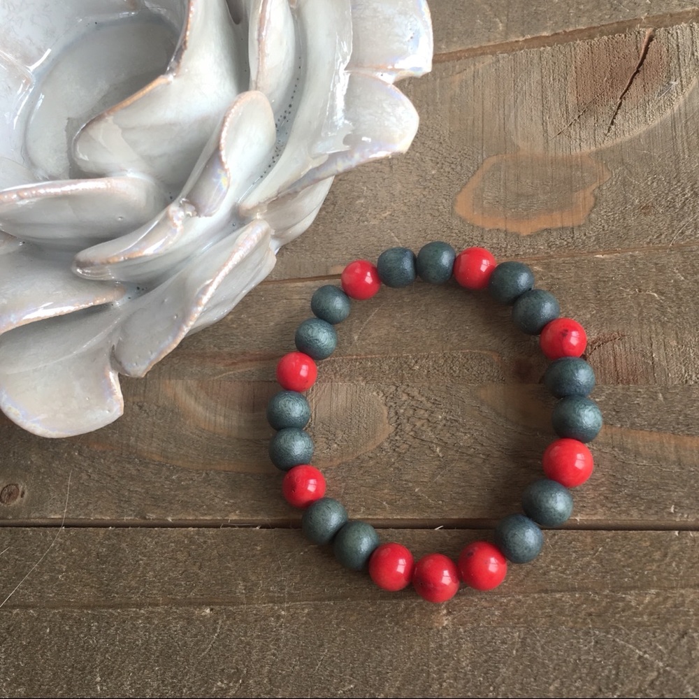 Natural Red Coral and Wood Bead Bracelet - Picture 1 of 4