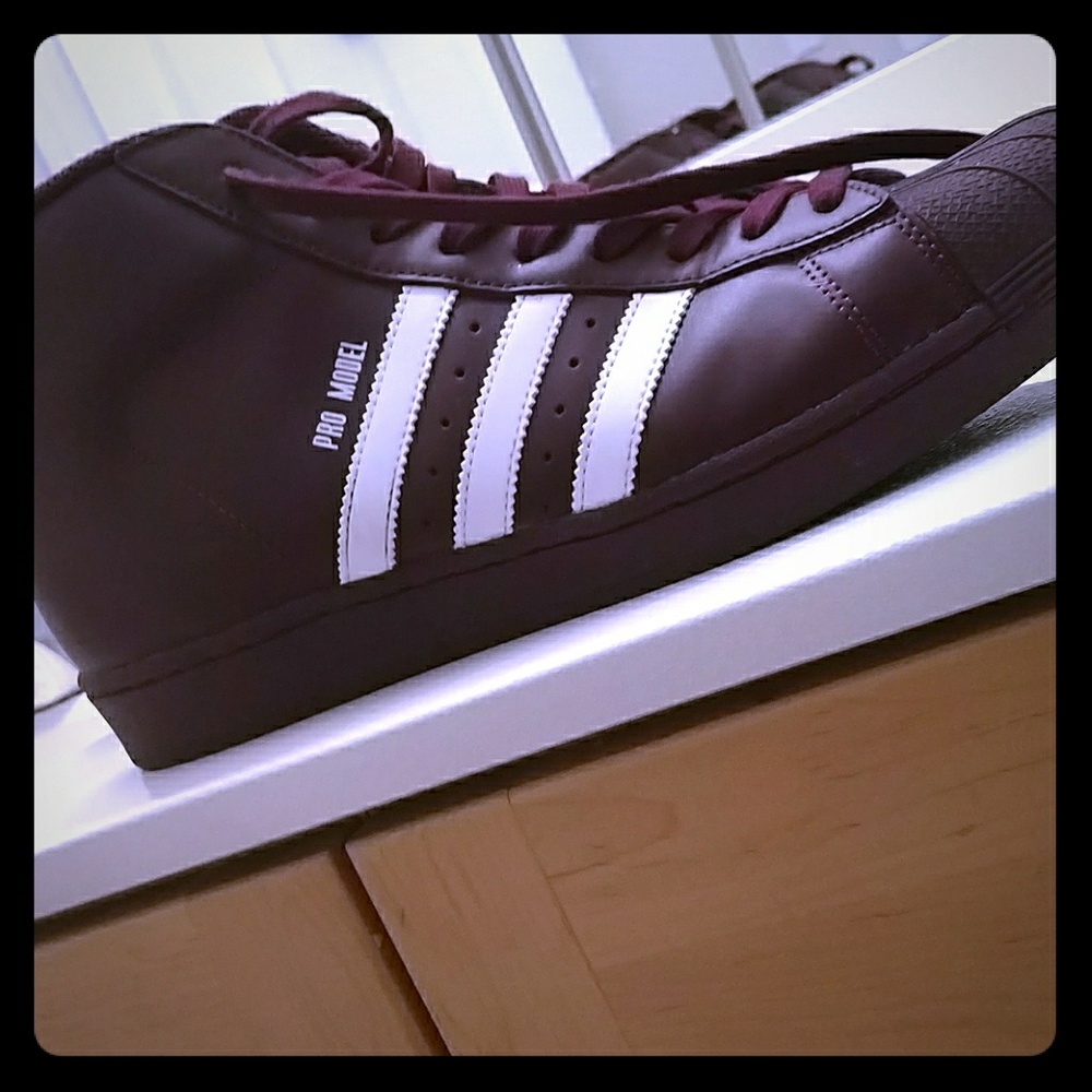 Red Velvet Pro Model Adidas