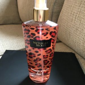 Passion Struck Flirt fragrance must