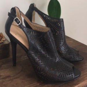 JESSICA SIMPSON - BLACK BOOTIE SANDAL SIZE 8