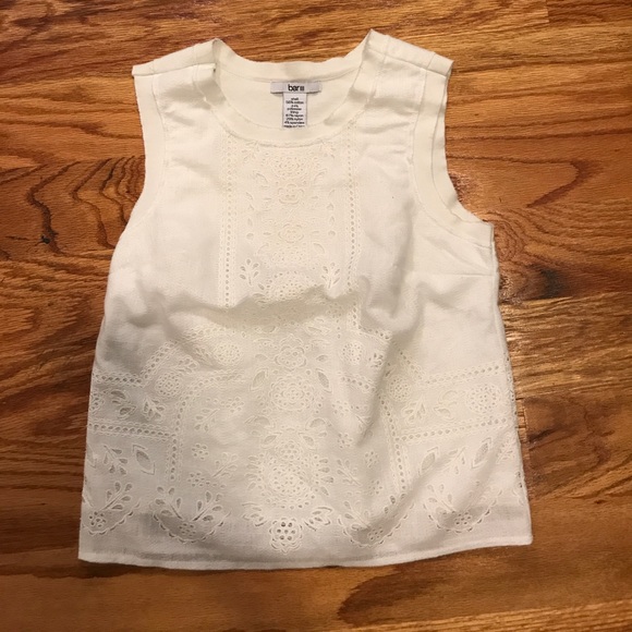 Bar III Tops - White crop top
