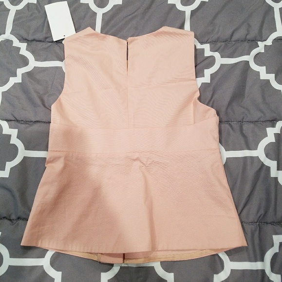 NEW DATA LIGHT PINK PEPLUM TOP - Picture 3 of 4