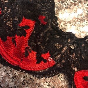 NWOT Victoria’s Secret Lace Lingerie